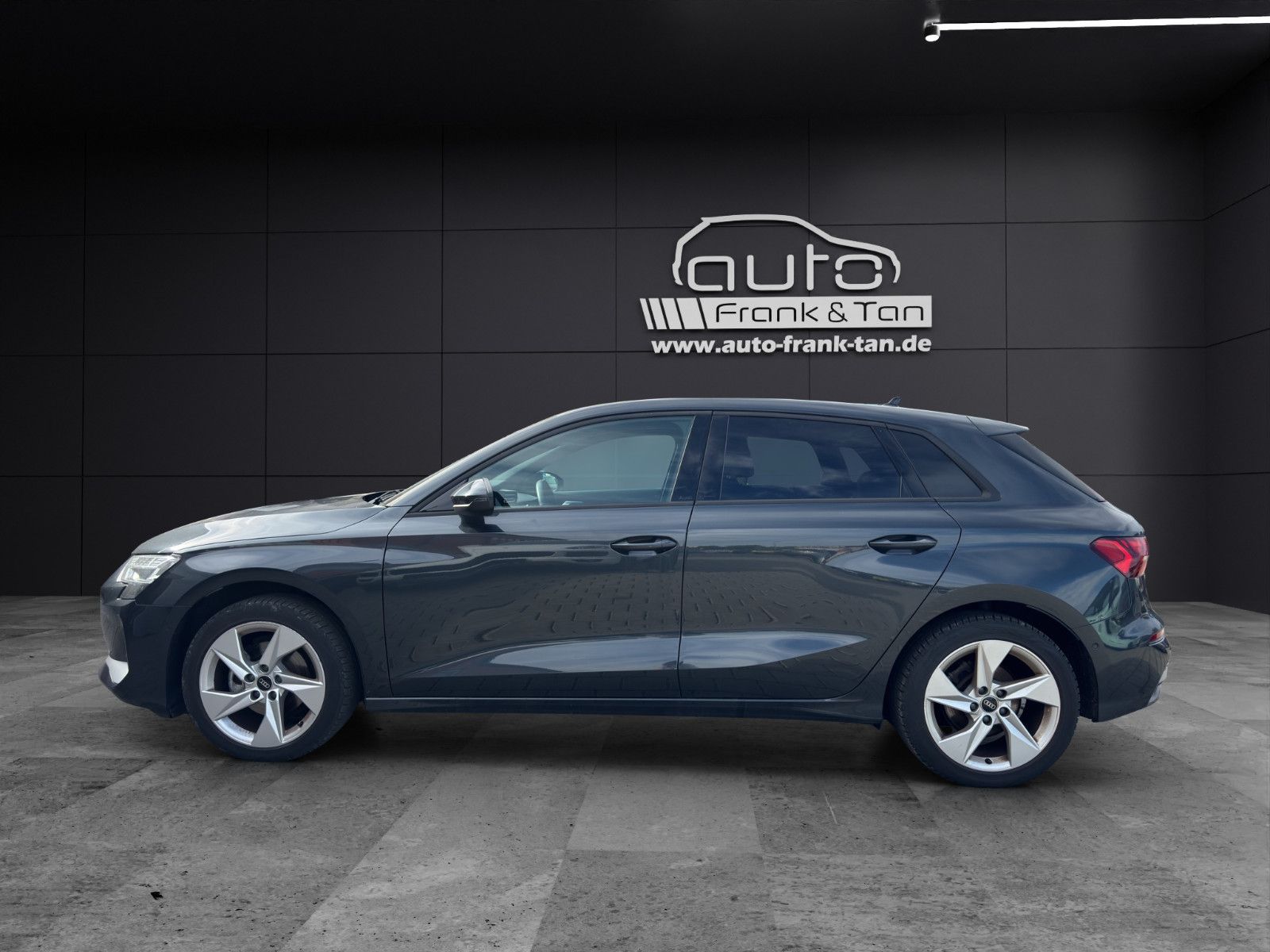 Fahrzeugabbildung Audi A3 Sportback/ACC/Apple CarPLay/Navi/Keyless