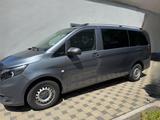 Mercedes-Benz VITO Tourer 111 CDI Pro 8 Sitze  - : Kleinbus, Mercedes