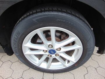 Bild 15 Ford Focus Lim. Trend