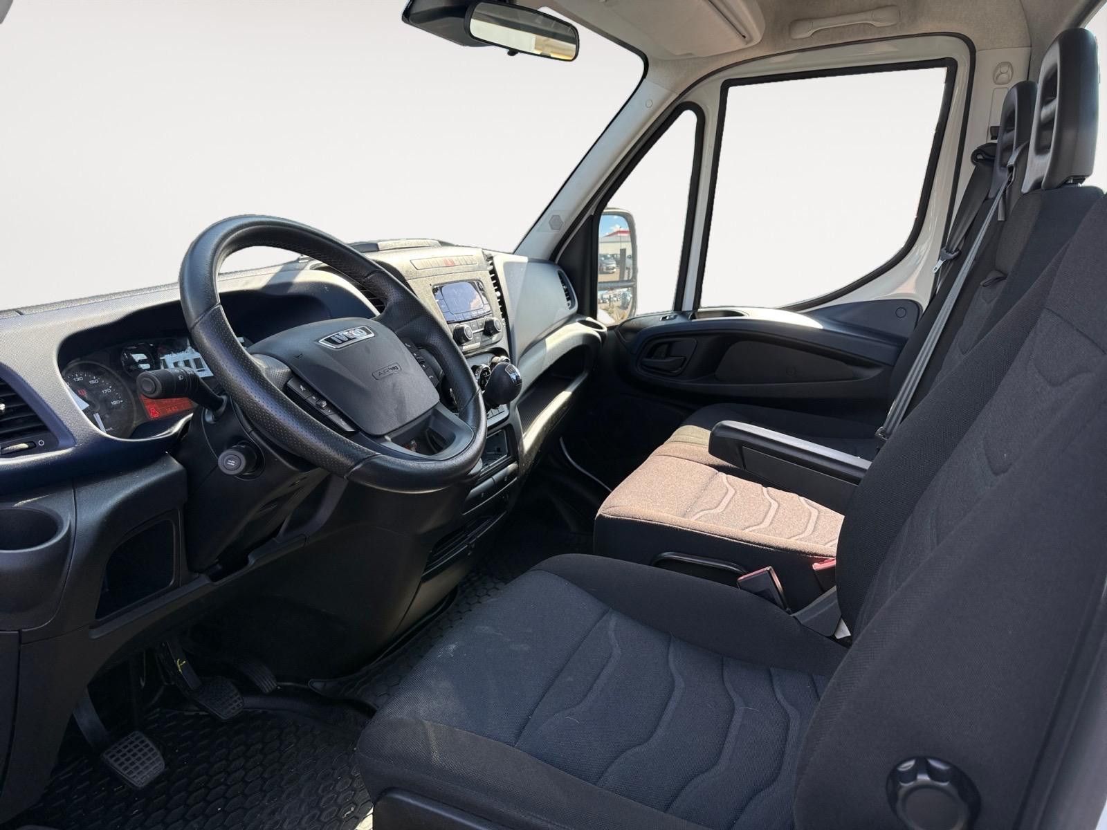 Fahrzeugabbildung Iveco TG4 is35si2aa
