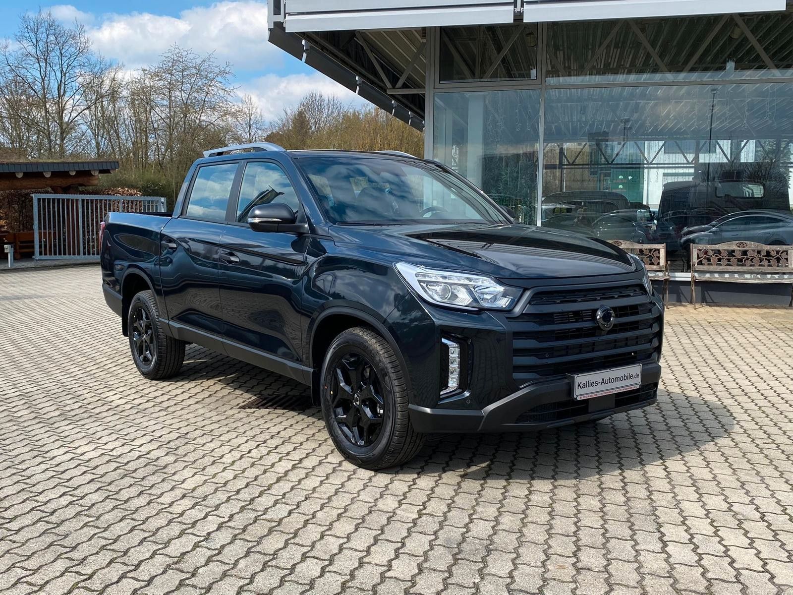 Fahrzeugabbildung Ssangyong Musso Grand 2.2d AT 4x4 BLACK XENON+SD+DIFF+LRW