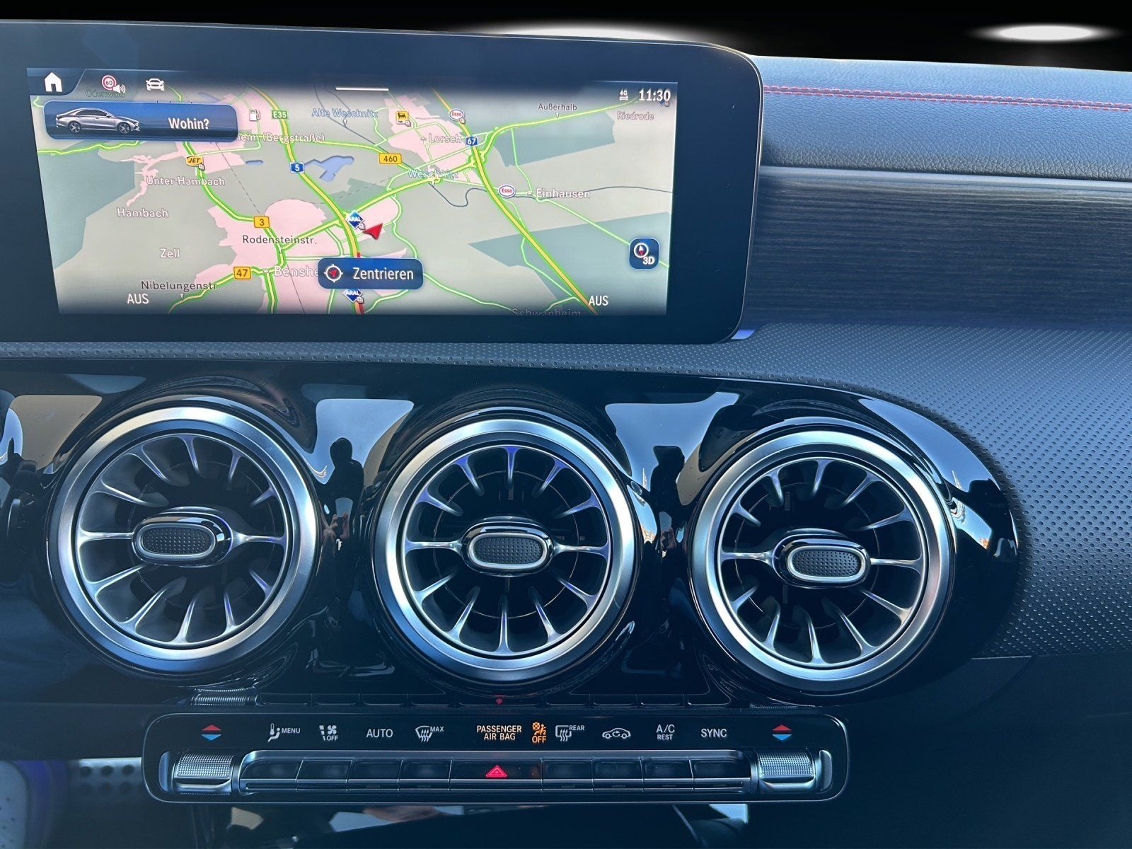 Fahrzeugabbildung Mercedes-Benz CLA 220d Coupé AMG Distro PANO Burme Multibeam