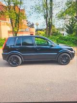 Ford Fusion 1,6 16V + + - Ford Fusion: V6