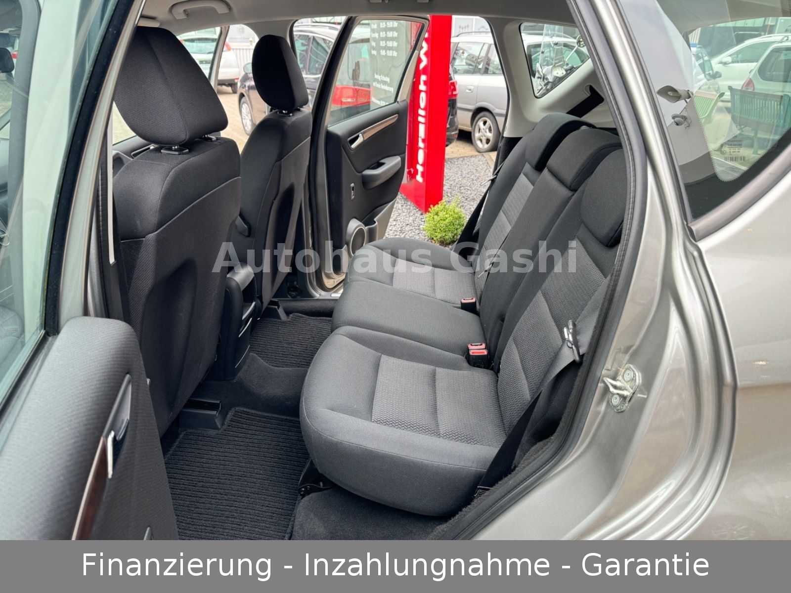 Fahrzeugabbildung Mercedes-Benz A-Klasse150*Elegance*2.HD*Klima*Allwetter-Reifen