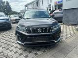 Suzuki Vitara 1.4 Hybrid Comfort+ 4x4/AHK/PANO/LED - Suzuki Gebrauchtwagen in Karlsruhe