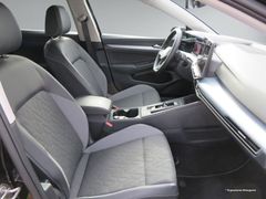 VW Golf VIII 2.0 TDI Goal DSG LED Nav Rfk Ahk ACC VW Golf VIII 2.0 TDI Goal DSG LED Nav Rfk Ahk ACC