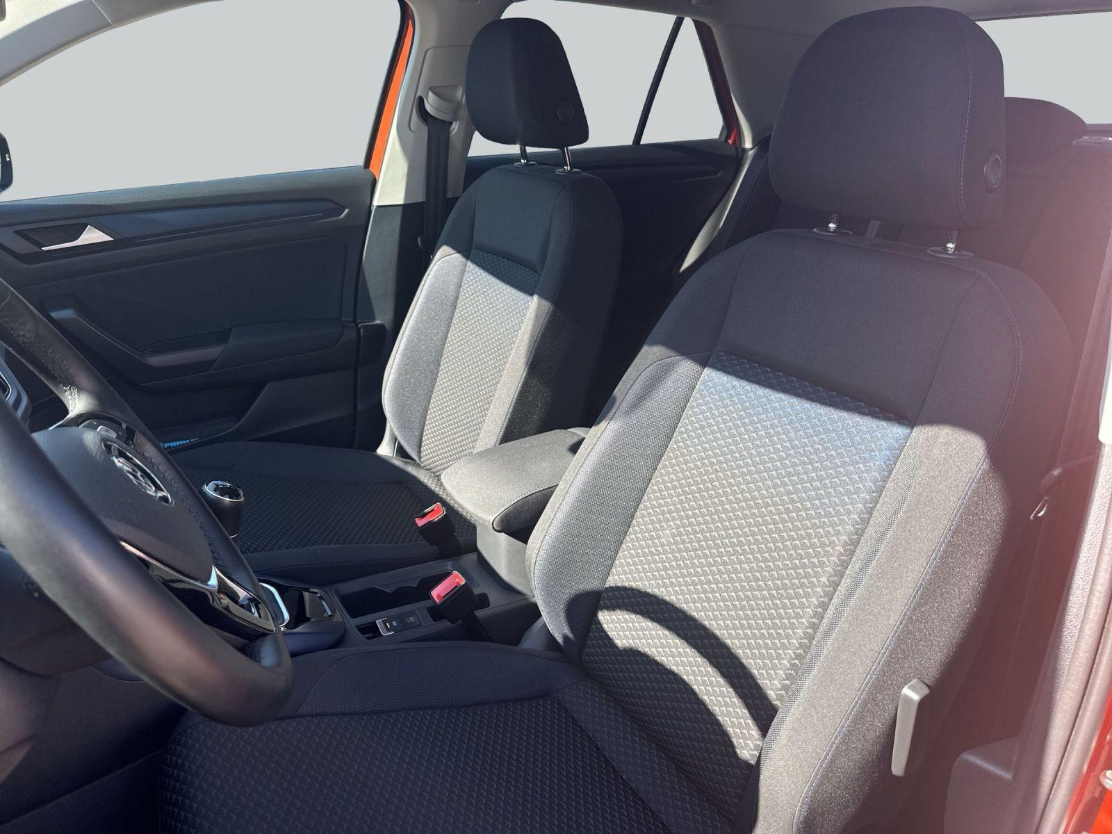 Volkswagen T-Roc 1.6 TDI United LED Kamera GJR ACC, миниатюра 10