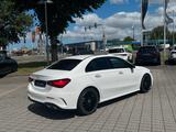 Mercedes-Benz A 220 4M Limo AMG Premium Pano Burmester Distro  - gebrauchte Mercedes-Benz A 220 aus dem Jahr 2024