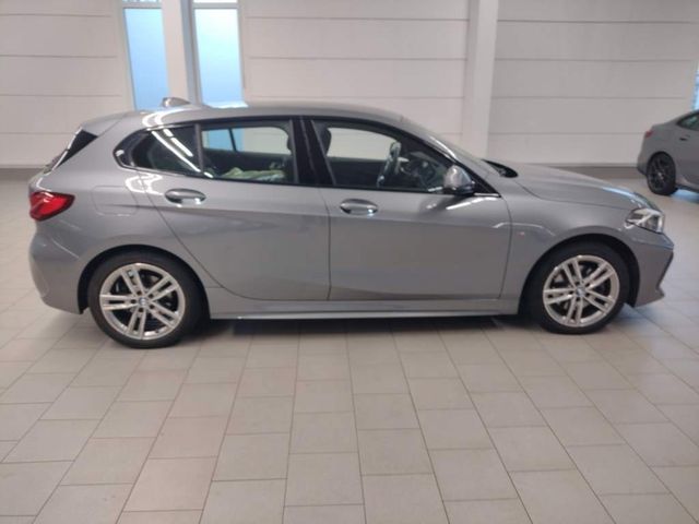 BMW 118 iA M Sport/Alarm/LED/Lenkrad heizb./8-fach