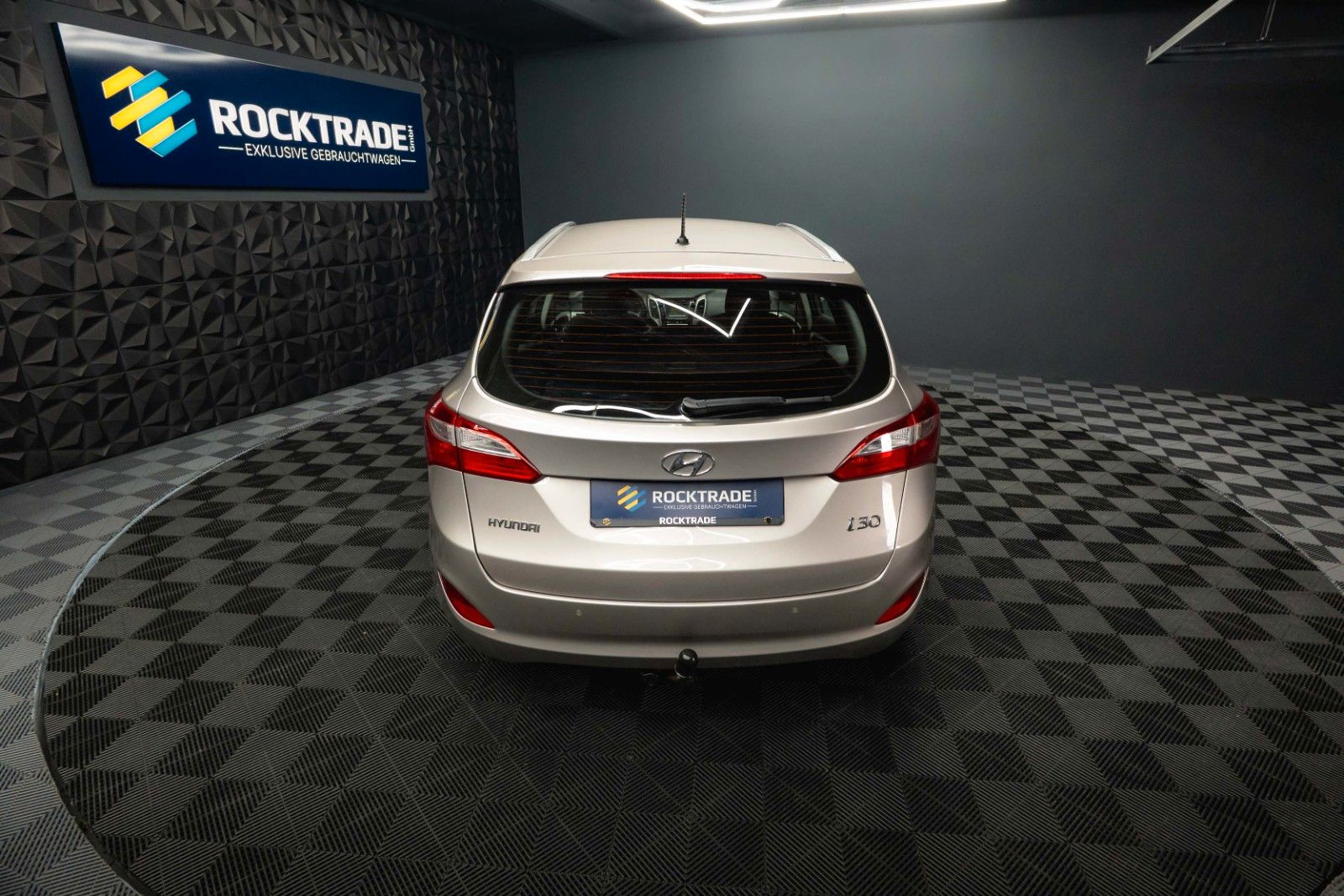 Fahrzeugabbildung Hyundai i30 cw blue Trend | 1.Hand | LED | AHK | LHZ