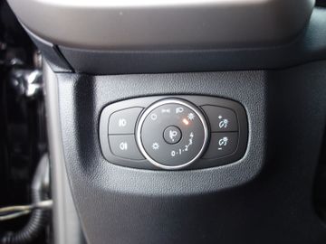 Bild 13 Ford Tourneo Courier 1.0 EcoBoost 92 kW Trend