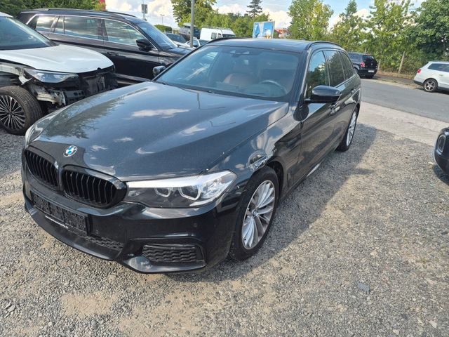 BMW 530 Touring d xDrive M Sport  Shadow Line (Fahrzeug-Nummer 139)