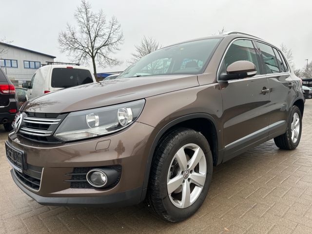 Volkswagen Tiguan Sport & Style 4Motion AHK / 1 Hand / PDC