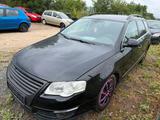 Volkswagen Passat - Volkswagen Passat aus 2006: Kombi