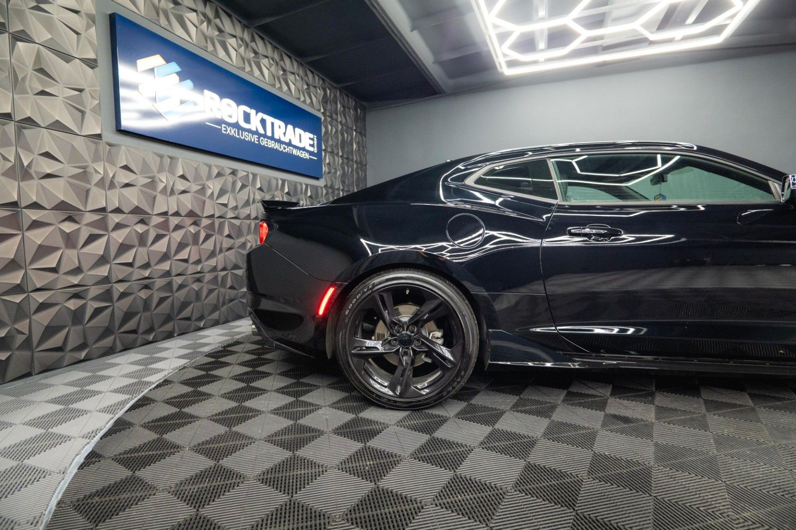 Fahrzeugabbildung Chevrolet Camaro 3.6 V6 Coupe ZL1 Performance *CarPlay*19%