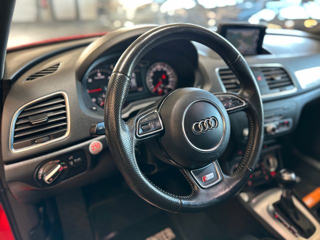 Audi Q3 2.0 TDI quattro *BiXenon*Pano*AHK*SLine*