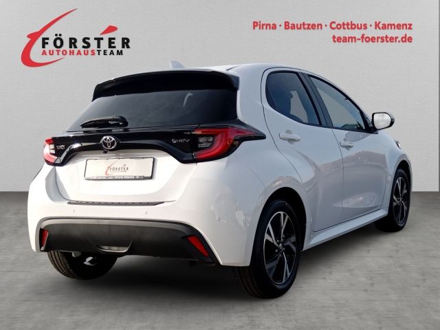 Toyota Yaris 1,5l Hybrid Teamplayer *SAFETY-P*COMFOR imagem 3