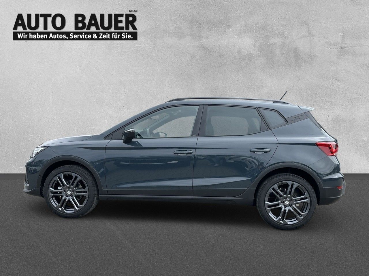 Fahrzeugabbildung SEAT Arona FR 1.0 TSI 116 PS 6-Gang - mit KI generiert/bearbeitet