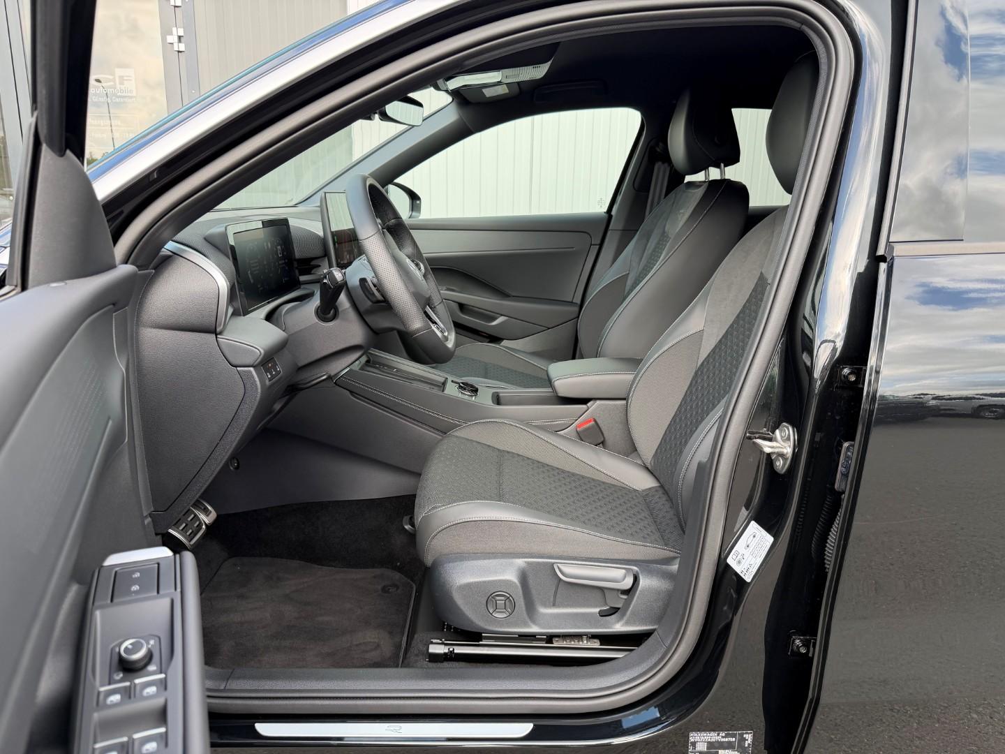 Volkswagen T-Roc 1.5 eTSI DSG R-Line *18Zoll*Kamera*, миниатюра 22