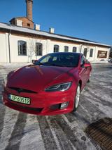 Tesla Model S P85D FREE CHARGER TESLA