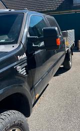 Ford F 350 - schwarze Ford F 350