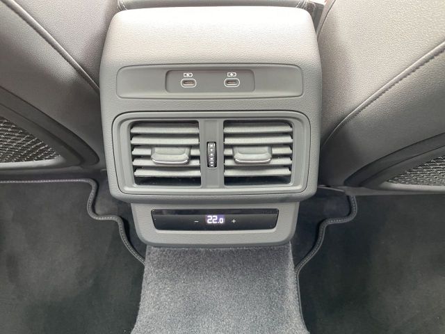 Q5 2.0 TDI S-tronic edition one/S-line/AHK/Sthzg