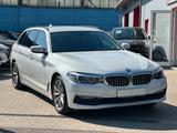 BMW 520d Steptronic*Kamera*Live Cockpit*Navi*LED*+WR - BMW 520 Hybrid (Diesel/Elektro)