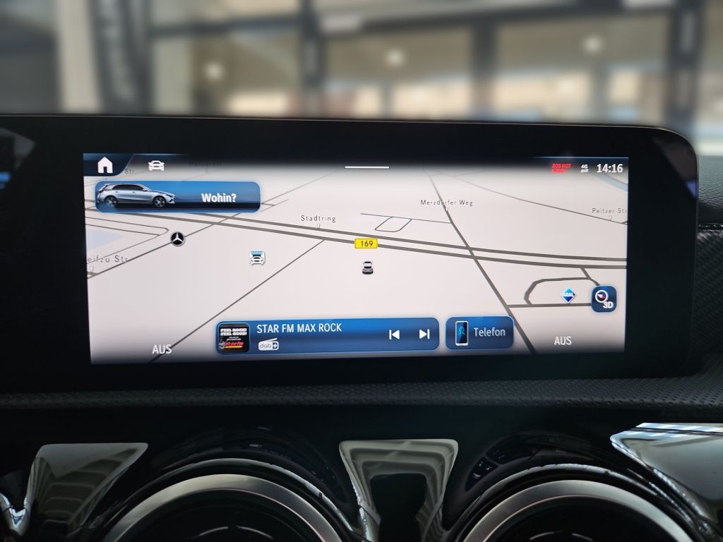 Fahrzeugabbildung Mercedes-Benz A 200 Progressive AHK Navi LED SHZ KAM SpurH