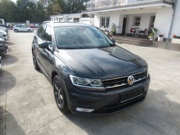 Volkswagen Tiguan - 4