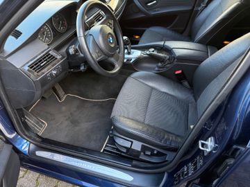 BMW 520 - 7