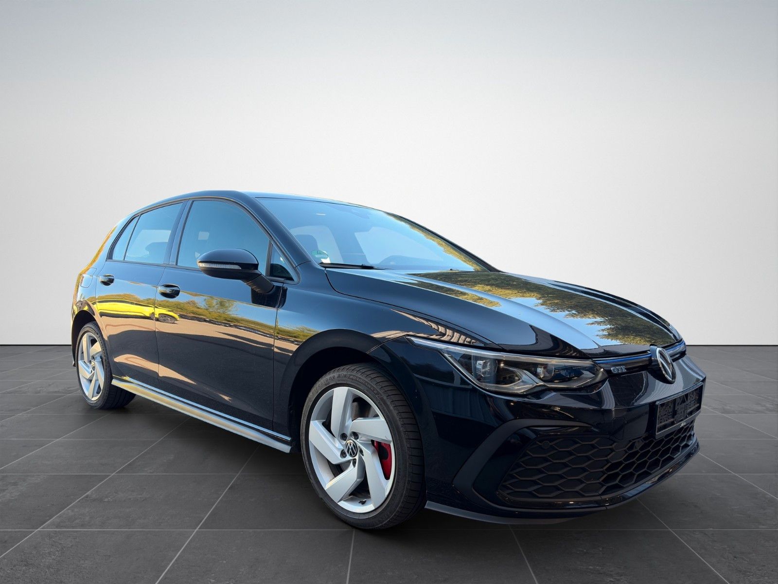 Volkswagen Golf VIII Lim. GTE 1.4 eHybrid/NAV/17Z/LED/ imagem 2