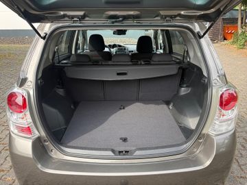 Toyota Verso - 9
