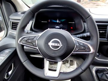 Nissan Primastar Tekna L1H1 2.0 dci (150PS) 8 Sitze