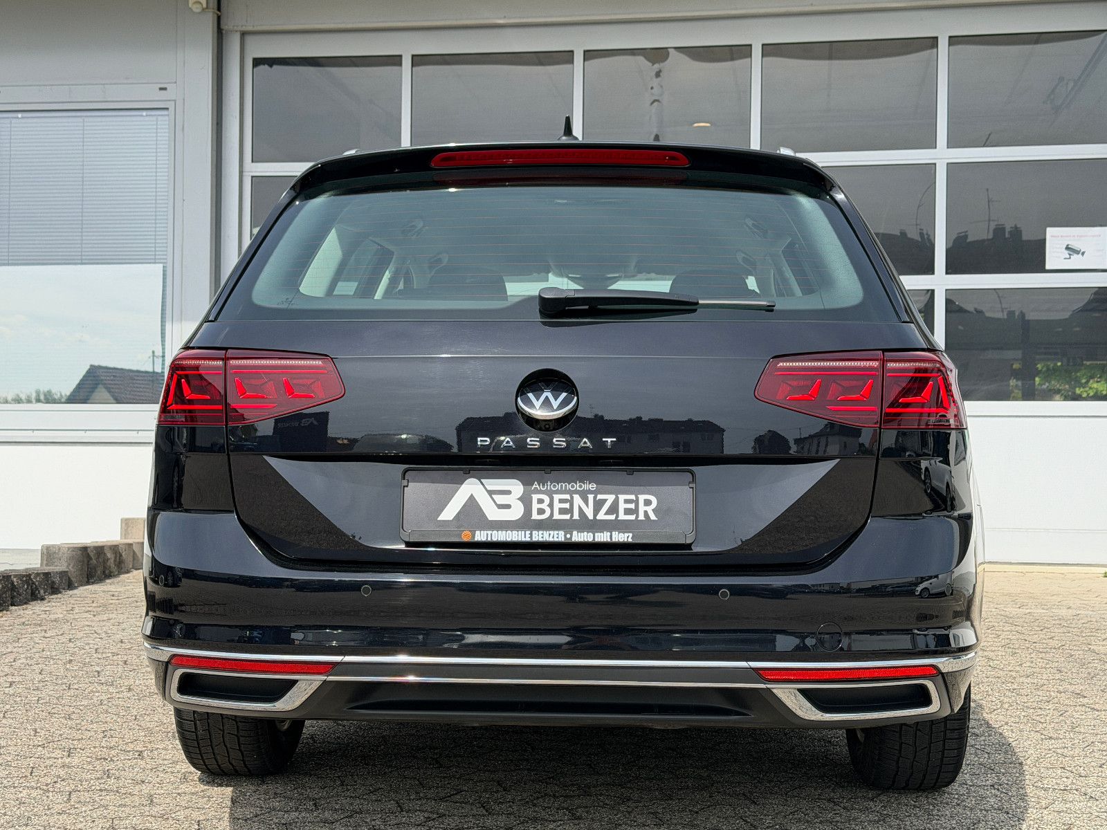 Fahrzeugabbildung Volkswagen Passat 2.0 HIGHLINE /KAMERA/MASSAGE/SHZ/LED/NAVI