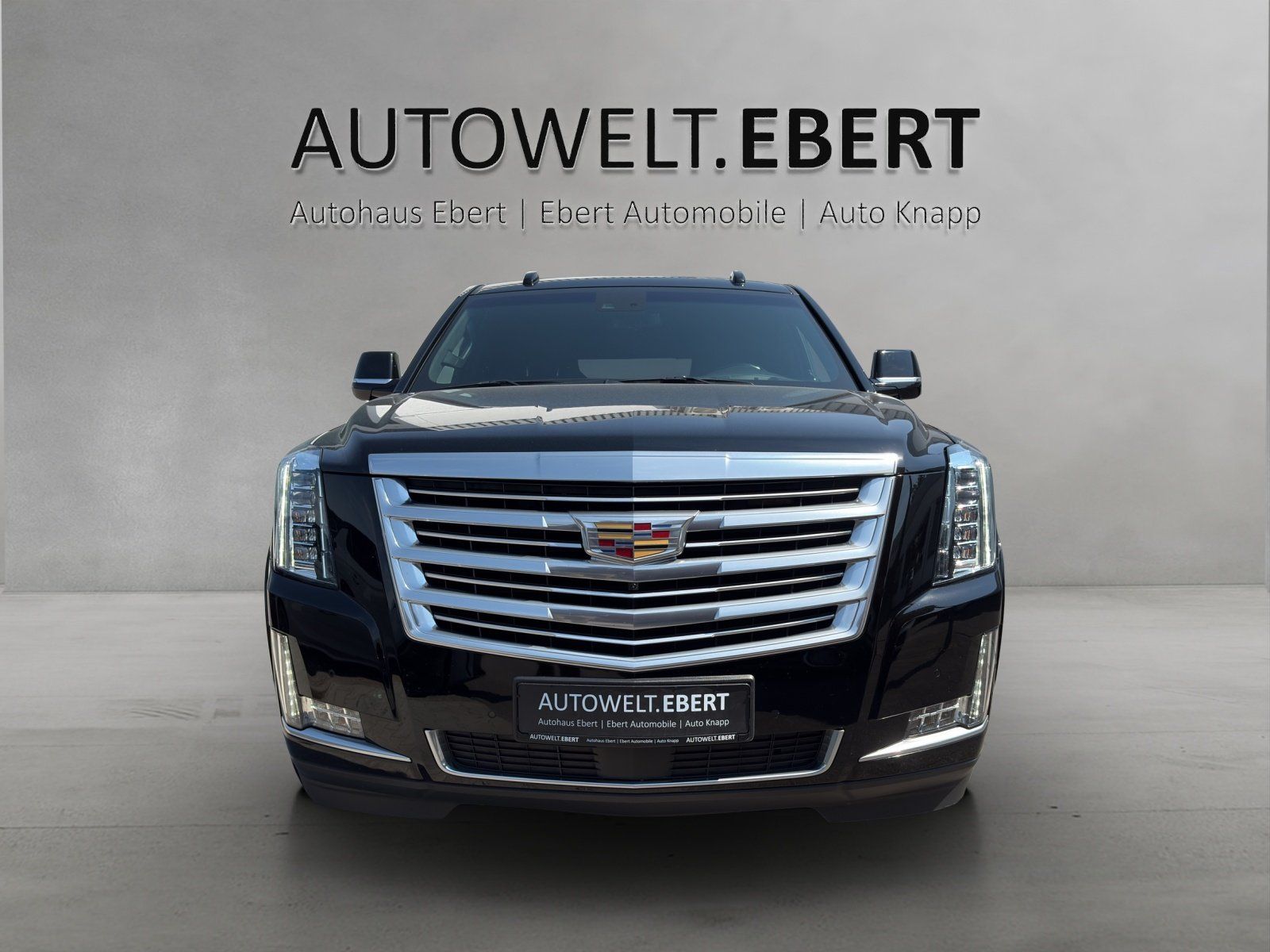 Fahrzeugabbildung Cadillac Escalade 6.2 V8 Platinum/GSD/BOSE/HUD/360°CAM/