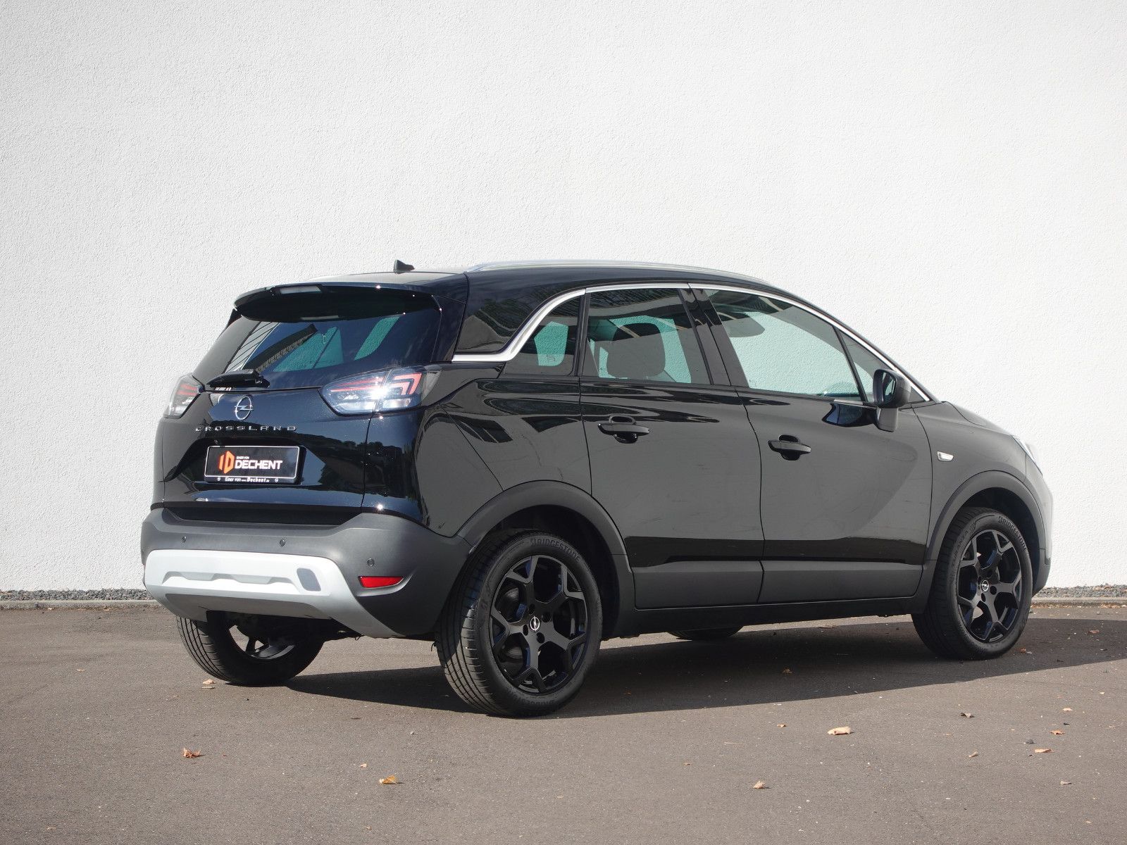 Fahrzeugabbildung Opel Crossland 1.2T AUTOMATIK,Kamera,Sitzhzg,LED,17"