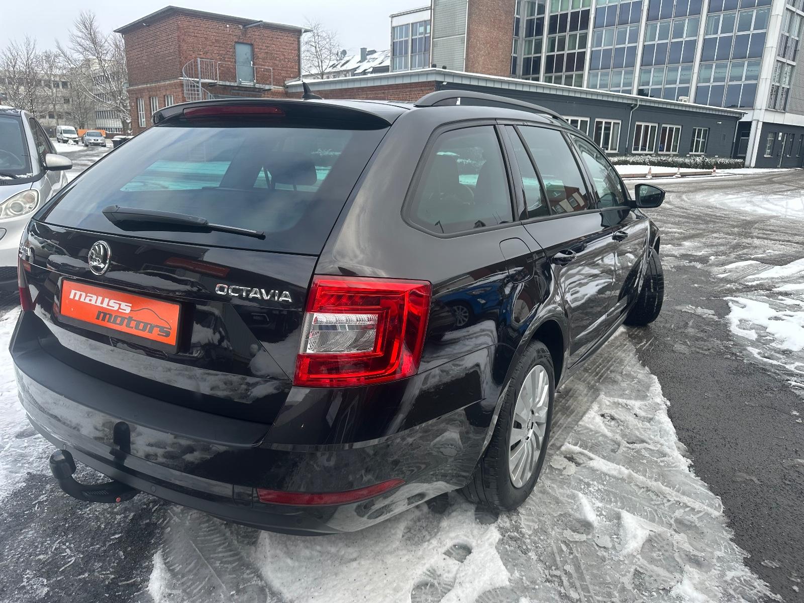 Skoda Octavia Combi Ambition - 1129