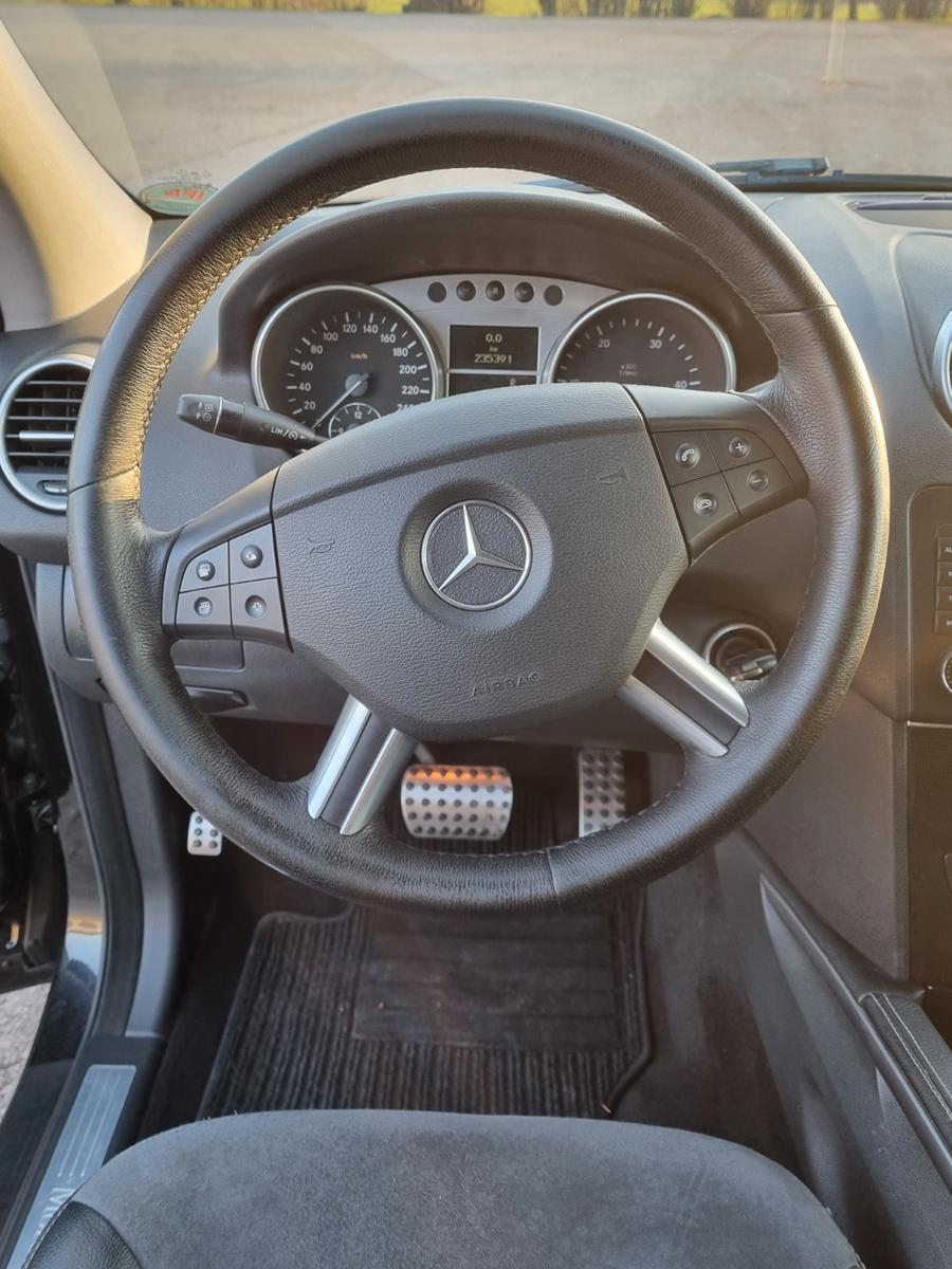 Mercedes-Benz ML 320 CDI 4MATIC Aut. DPF SUV