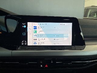 Fahrzeugabbildung Volkswagen Golf VIII Life eTSI DSG Navi LED