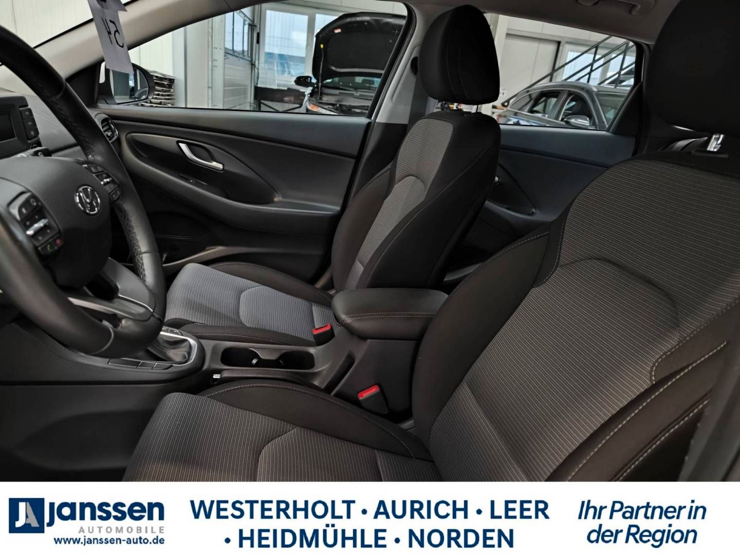 Fahrzeugabbildung Hyundai i30 Kombi SELECT