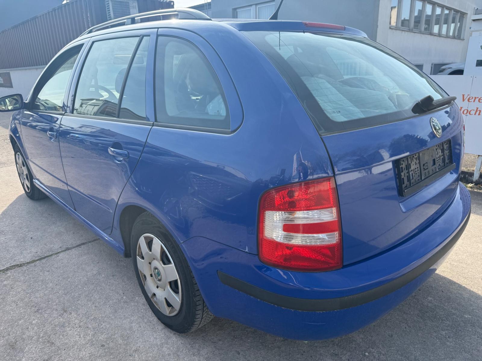 Skoda Fabia 2008 — engine 1.390 cm³, 80 HP (59kW)