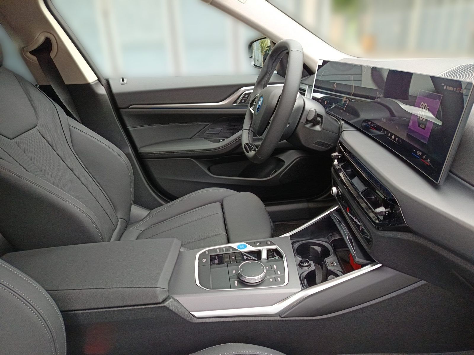 BMW i4 - Bild 21