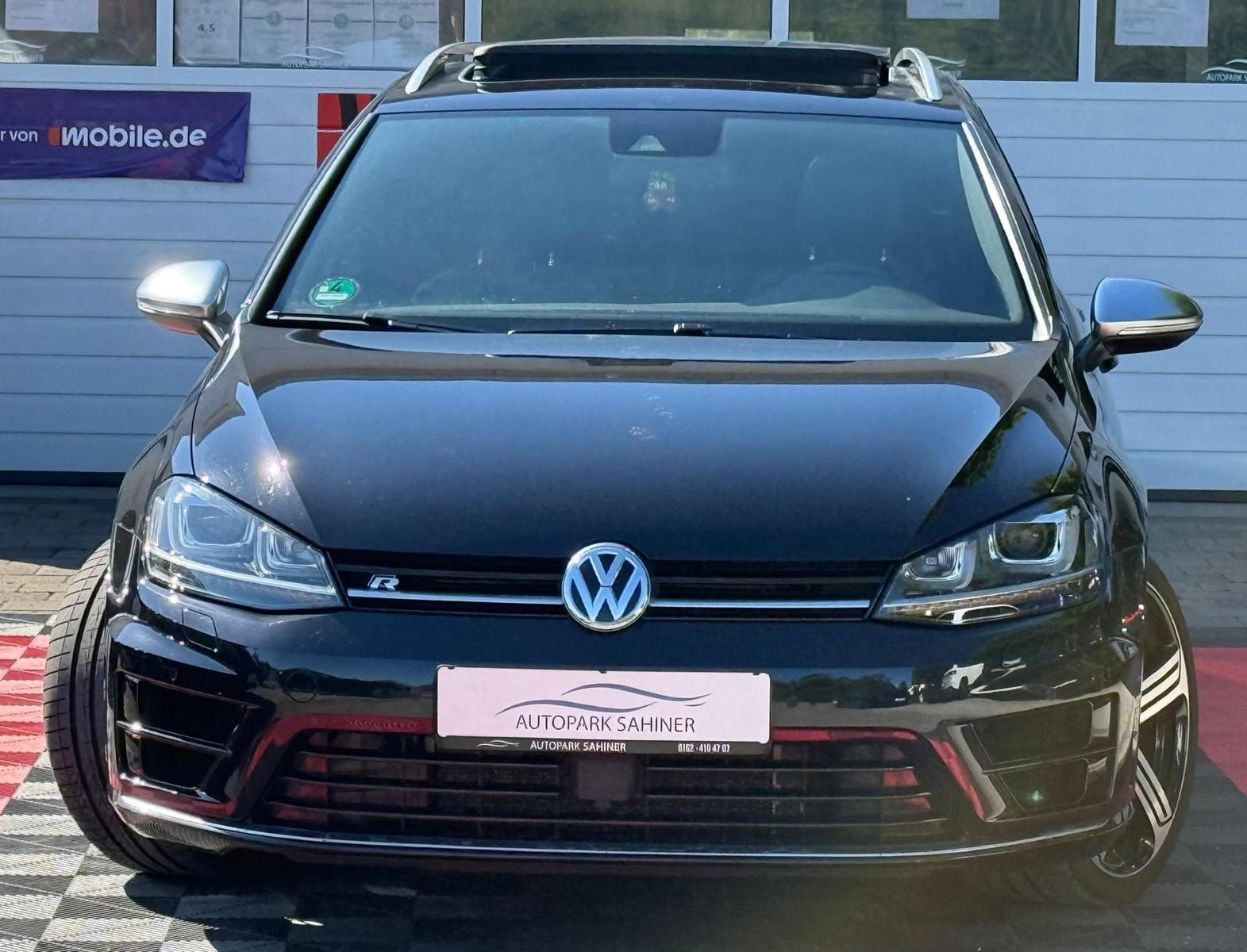 Volkswagen Golf VII Variant R  4Motion Kamera