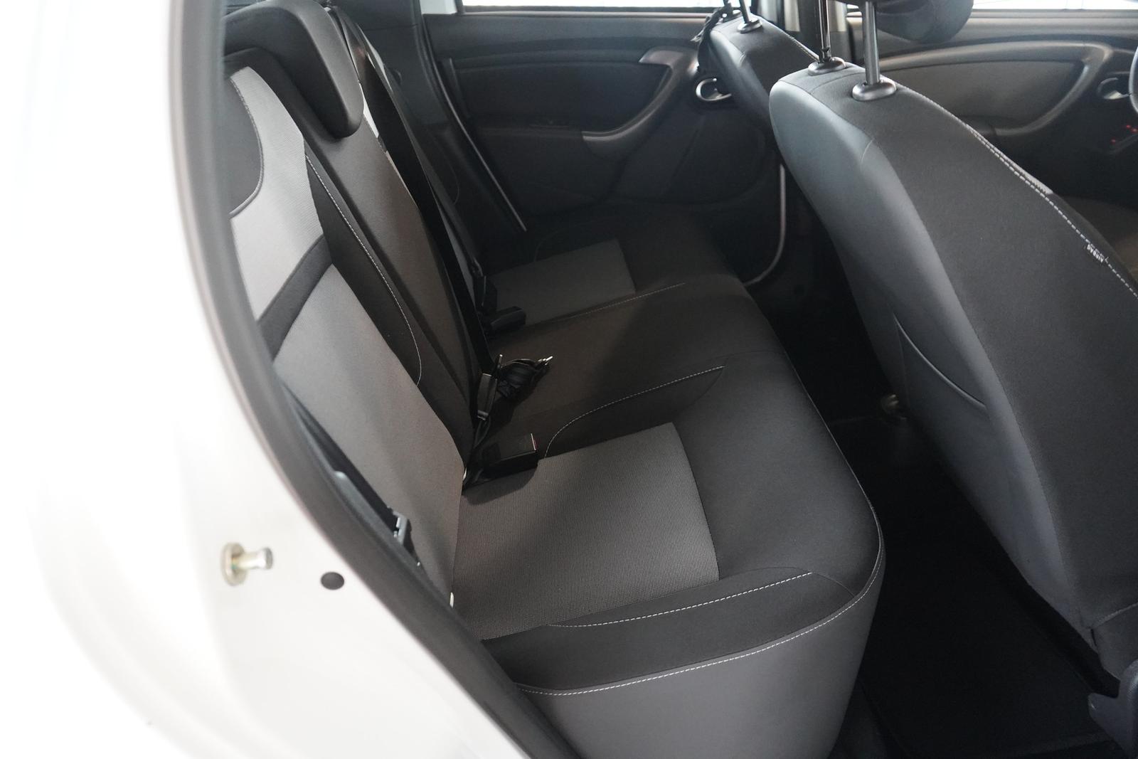 Dacia Duster II 1.6 SCe Navi Tempomat Sitzheizung DAB