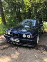 ALPINA B10 3.5 BMW E34 Mauritiusblau Erstlack Leder 3,5 - ALPINA B10: Privatanbieter