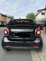 Smart ForTwo cabrio 60kW EQ Batterie -passion - gebrauchte Smart ForTwo aus dem Jahr 2020