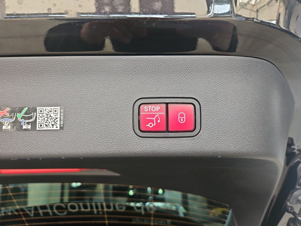 Fahrzeugabbildung Mercedes-Benz CLA 250+ SB Night+Winter+MultiLED+Superscreen+36