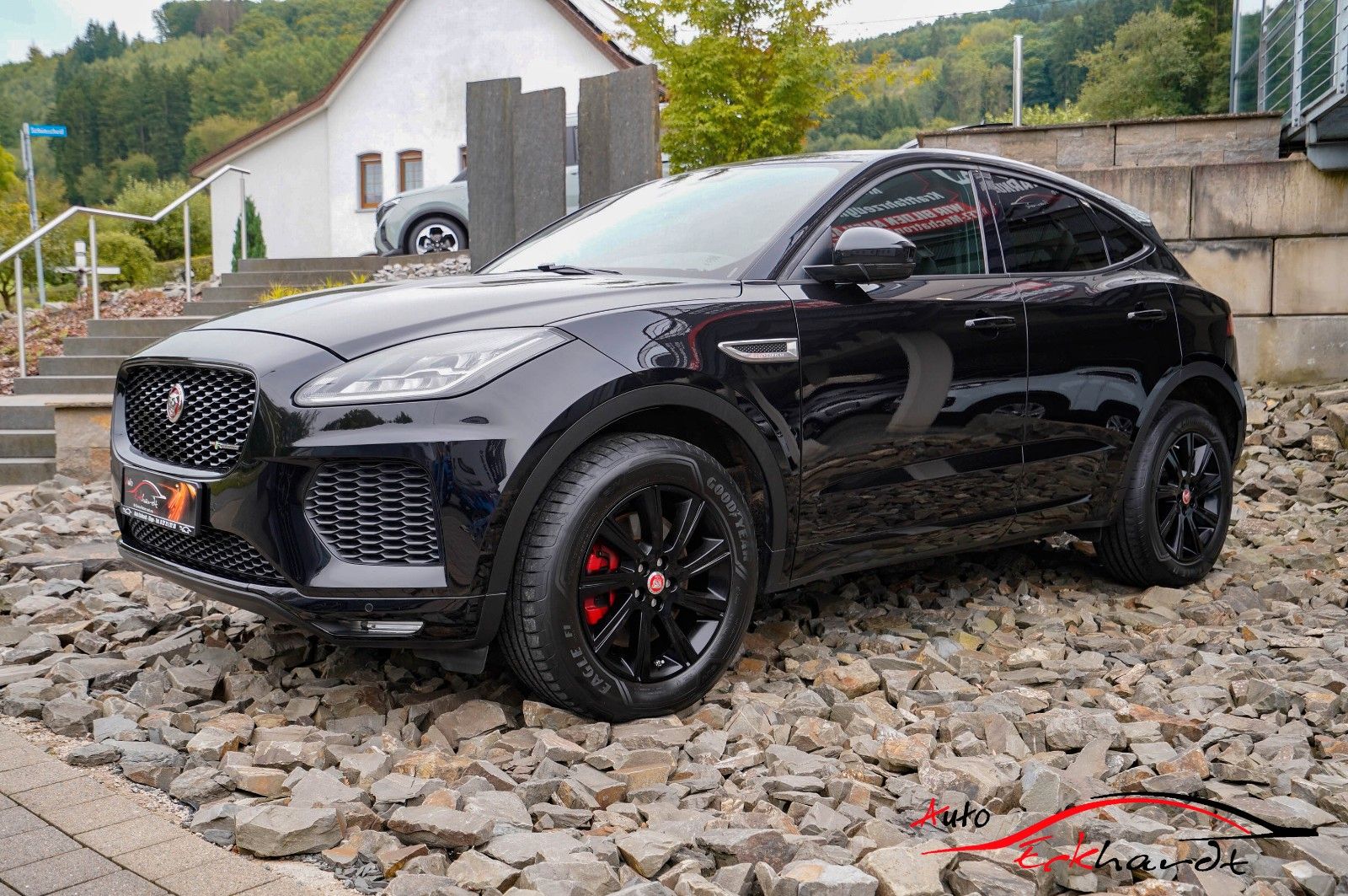 Jaguar E-Pace E-PACE R-Dynamic AWD