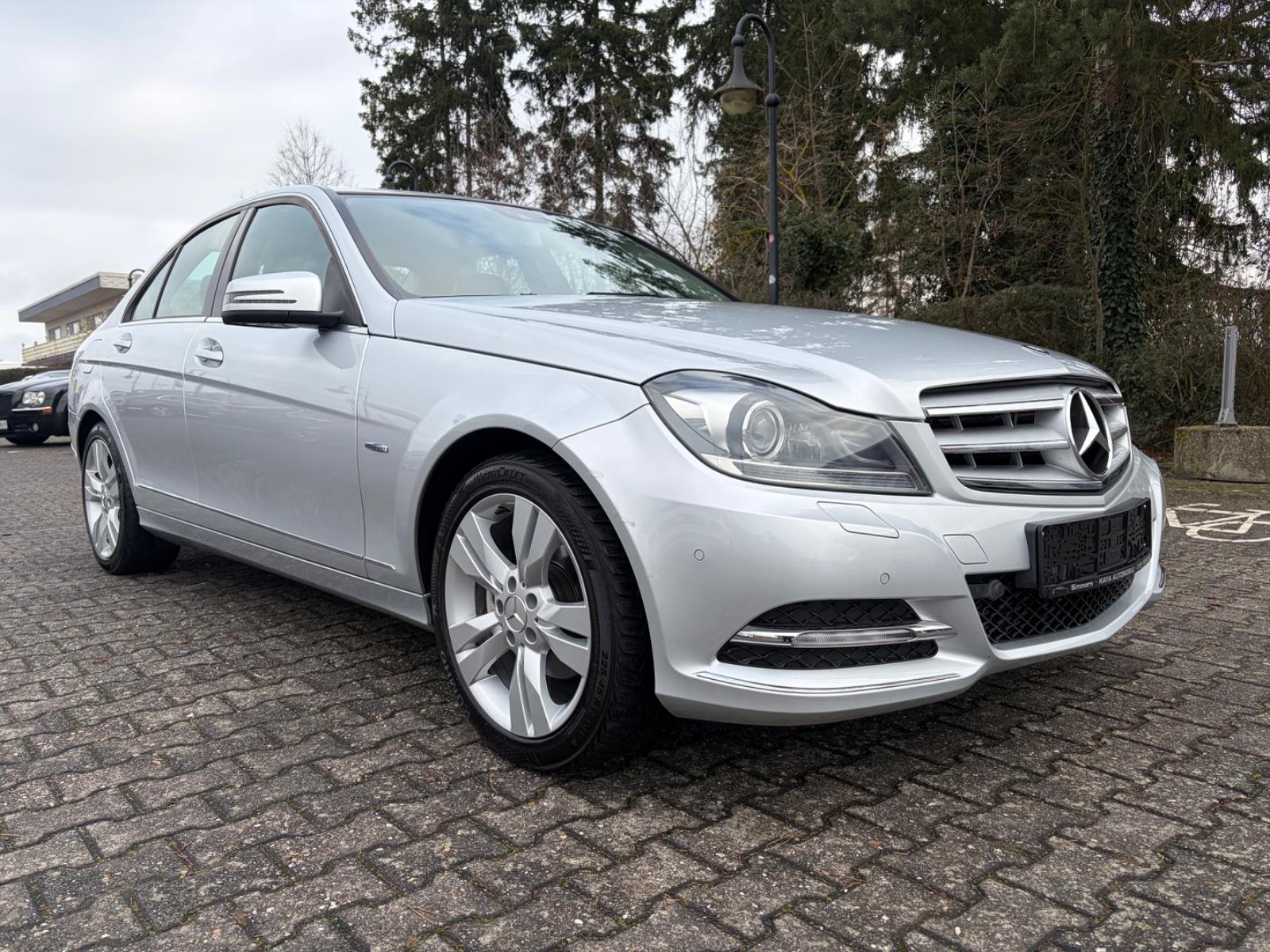 Mercedes-Benz C 220 CDI BlueEfficiency Avantgarde