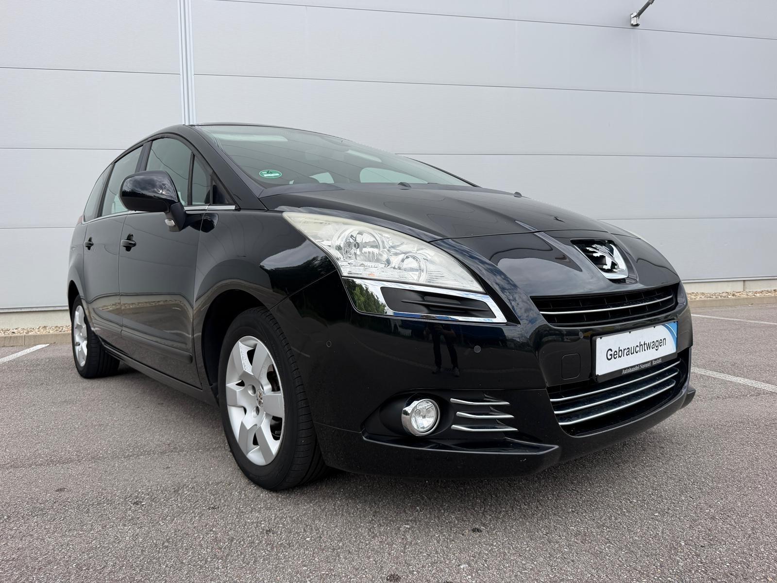 Peugeot 5008 2012 — engine 1.560 cm³, 111 HP (82kW)